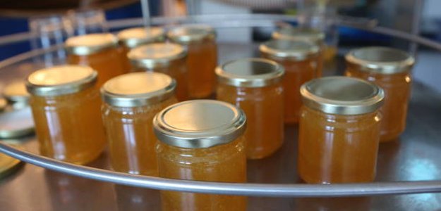 Local Honey: Why It's the Bee's Knees for Your Health and Community