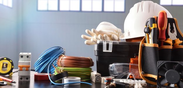 SOME COMMON ELECTRICAL PROBLEMS IN THE HOME