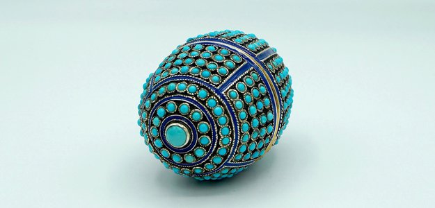 Turquoise Stone: A Fascinating Gemstone with a Rich History and Mythology