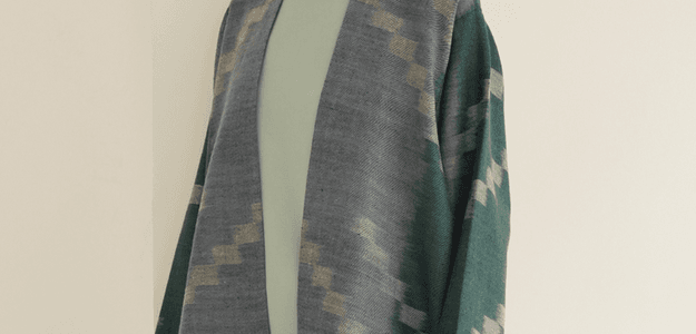 Discover the Timeless Elegance of Kashmiri Shawls & Coats Online