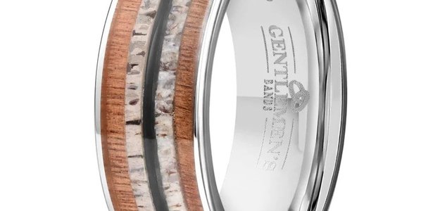 For the Hunter's Heart: Exploring the Masculine Elegance of Titanium Wedding Bands