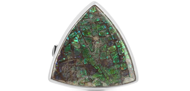 Exploring the Unique Appeal of Statement Ammolite Rings