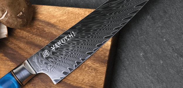 Craftsmanship Unveiled: The Elegance and Precision of Damascus Chef Knives