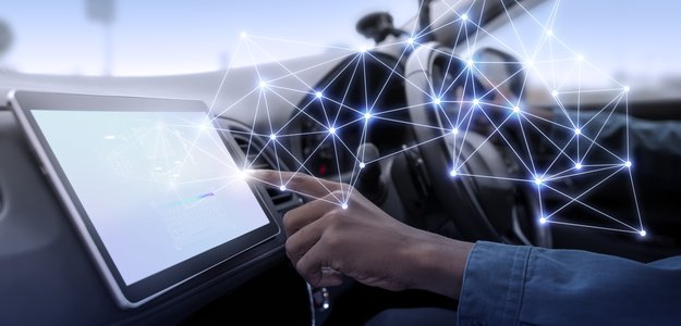 How Industry 4.0 is Driving the Evolution of Connected Vehicles