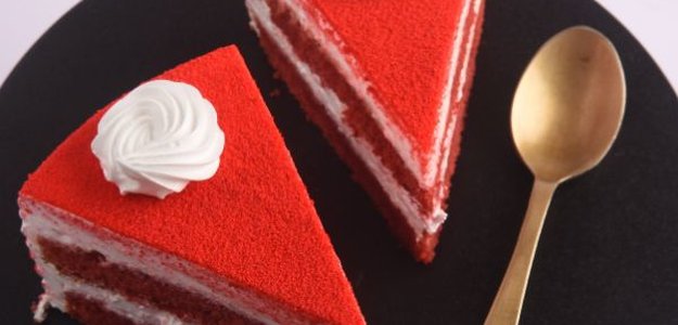 Craving Something Sweet? Discover the Convenience of Online Pastry Delivery