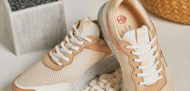 Why Should You Consider Buying Vegan Footwear?