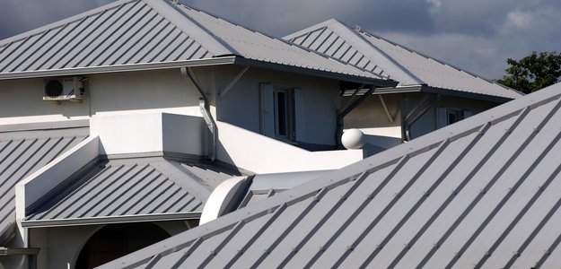 Metal Roofs are the Best Environmentally-Friendly Roofing Solutions for 2021