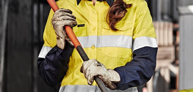 Empowering Safety and Style: The Best Women's Hi Vis Workwear