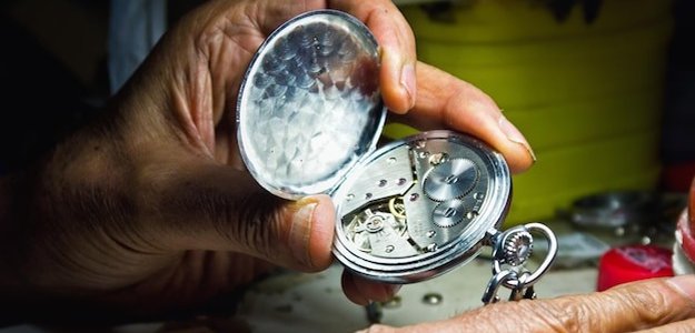 Seiko Kinetic Watch Repair Tips to Extend the Life of Your Watches