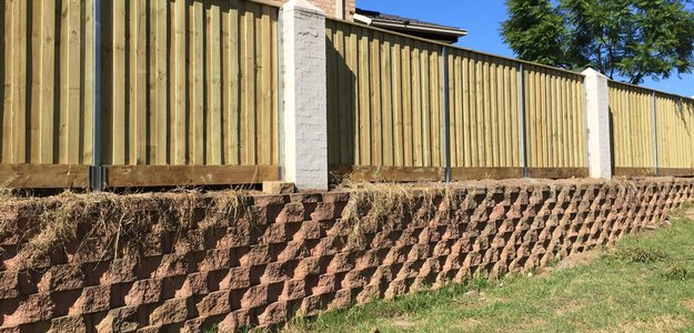10 Good reasons to Hire an experienced Fencing Services Company
