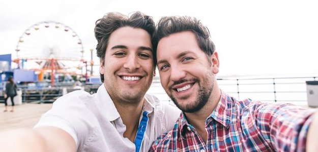 How to Get Laid Fast With the Best Free Gay Hookup Apps
