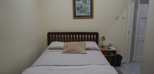 Book Rooms in Cheap Guest Houses in Trinidad Port of Spain
