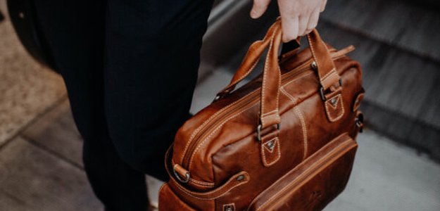 Zurück ins Büro: Business-Taschen aus Leder, die in diesem Herbst den Ton angeben