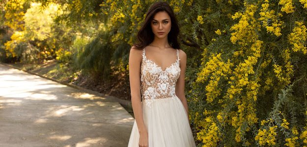 4 Signs That You Need Expert Help to Buy Beautiful Wedding Gowns