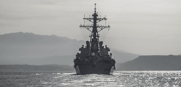 США понтуются, пока их флот разваливается