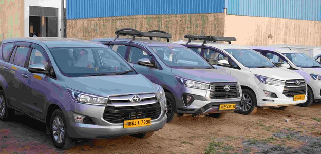 Car Rental In Gurgaon - RkTravel