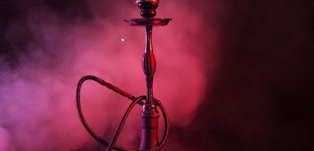 The Rise of Shisha Cafes: Combining Food, Drinks, and Hookah