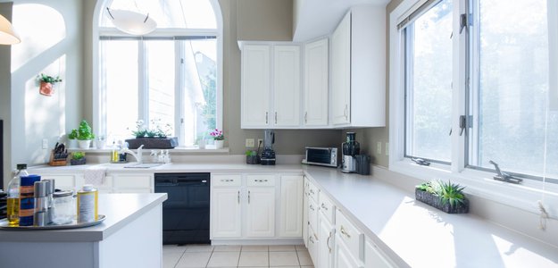 Transform Your Kitchen: Expert Backsplash Installation Guide