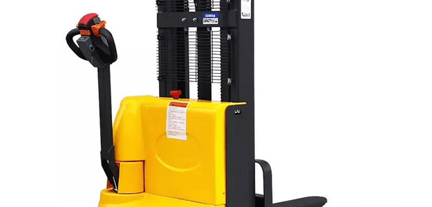 The Ultimate Guide to Choosing the Right Hydraulic Stacker for Your Business