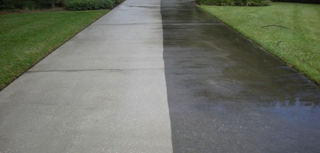 ACT Gutter Vacuum: Your Go-To for Pressure Cleaning in Canberra