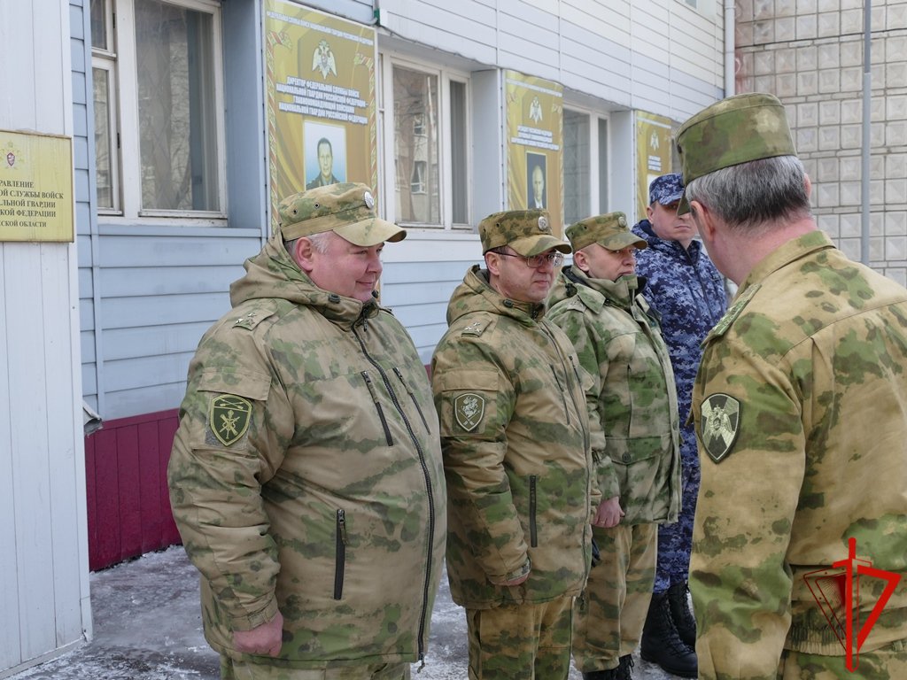 Командир Сибирского округа. Командующий Приволжским округом ВНГ. Генерал Росгвардии. Российский ОМОН. Росгвардия томской области