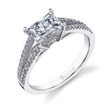Extensive collection of wedding rings Omaha
